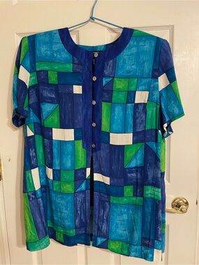 Tunic mosaic print, perfect over pants or skirts, size 22